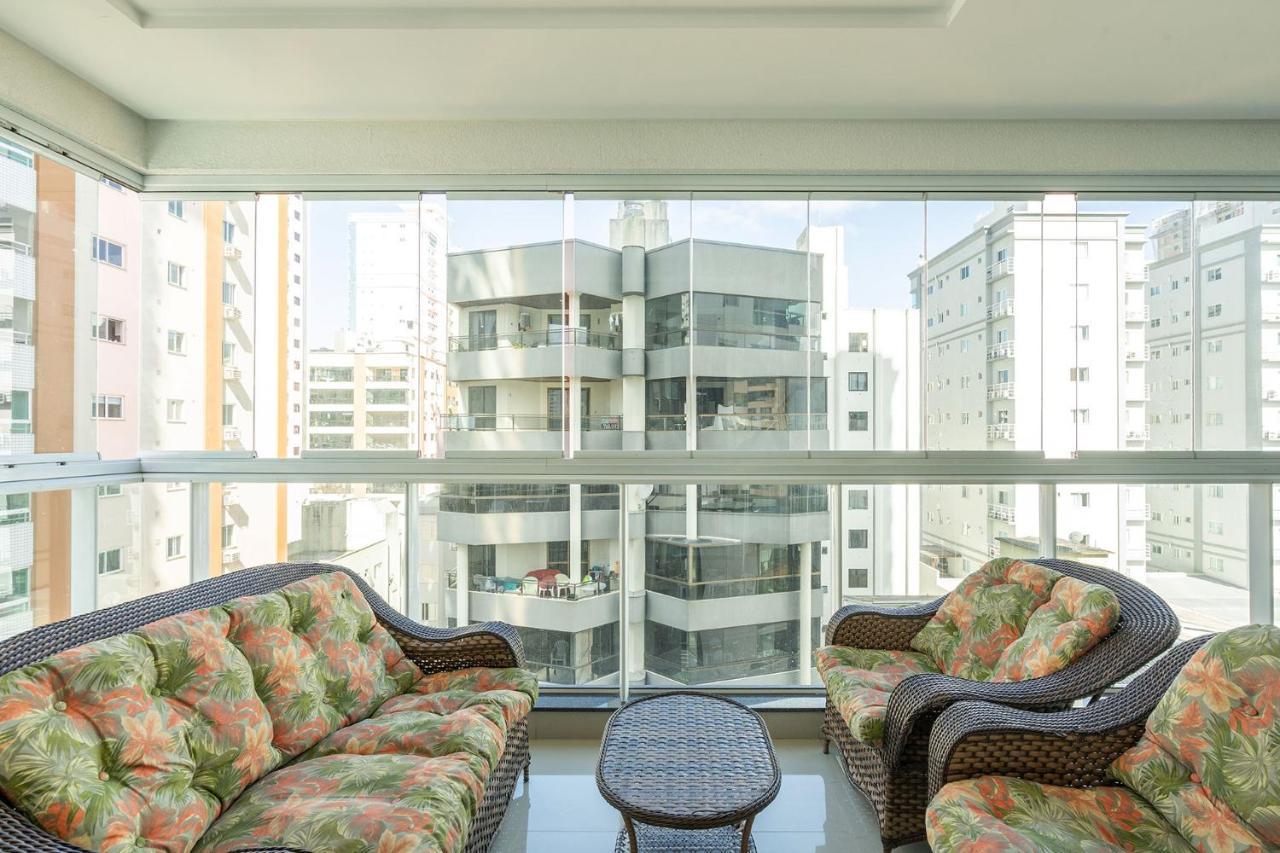 Apto A 260M Da Meia Praia Em Condominio De Luxo Sc Итапема Экстерьер фото