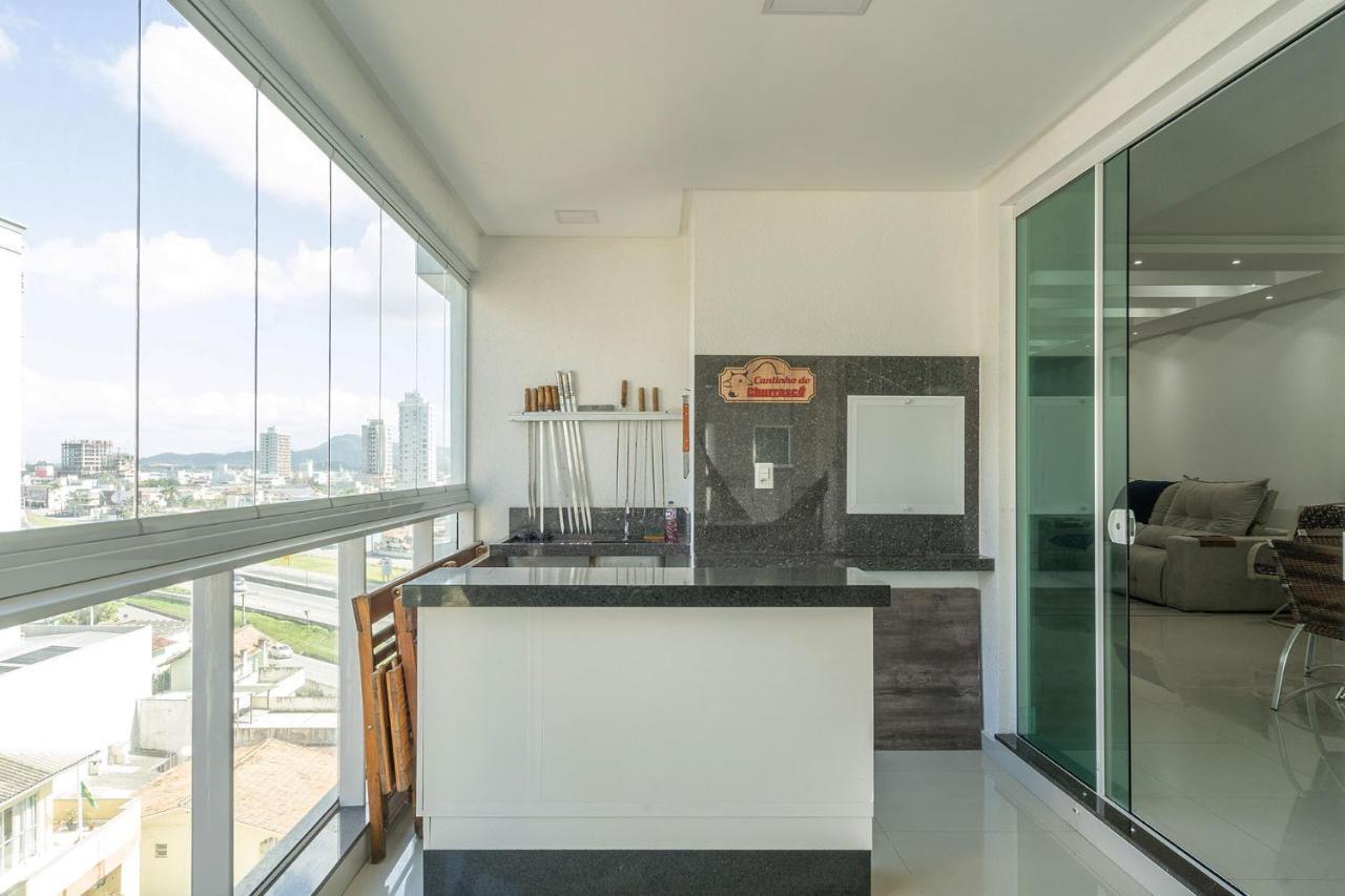Apto A 260M Da Meia Praia Em Condominio De Luxo Sc Итапема Экстерьер фото